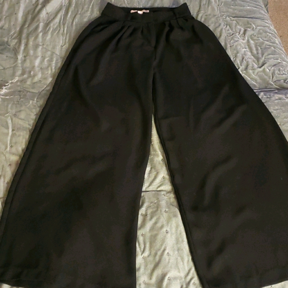 Parachute pants